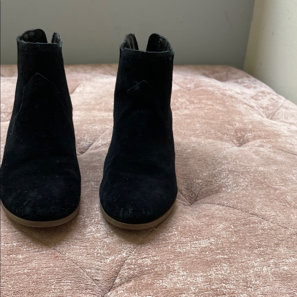 Bass Black Ankle Booties